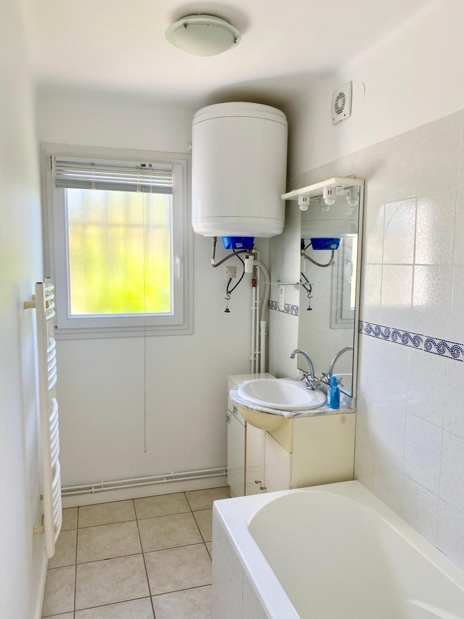 Chez Madou, T1 En Bas De Villa Et Rez De Jardin A 900M De La Mer Et Des Commerces Fréjus Exteriér fotografie